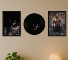 Set Due Quadri E Un Vinile