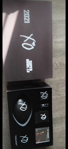The weeknd 2021 collectible - weeknd, xo